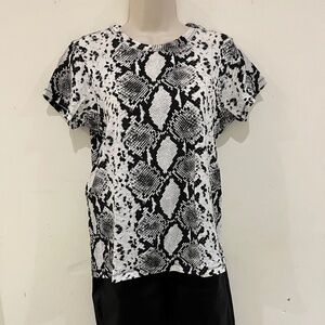 Rag & Bone B&W Printed Short Sleeve Top